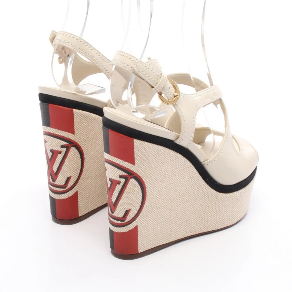 Louis Vuitton HOT Wedge Heels 🔥